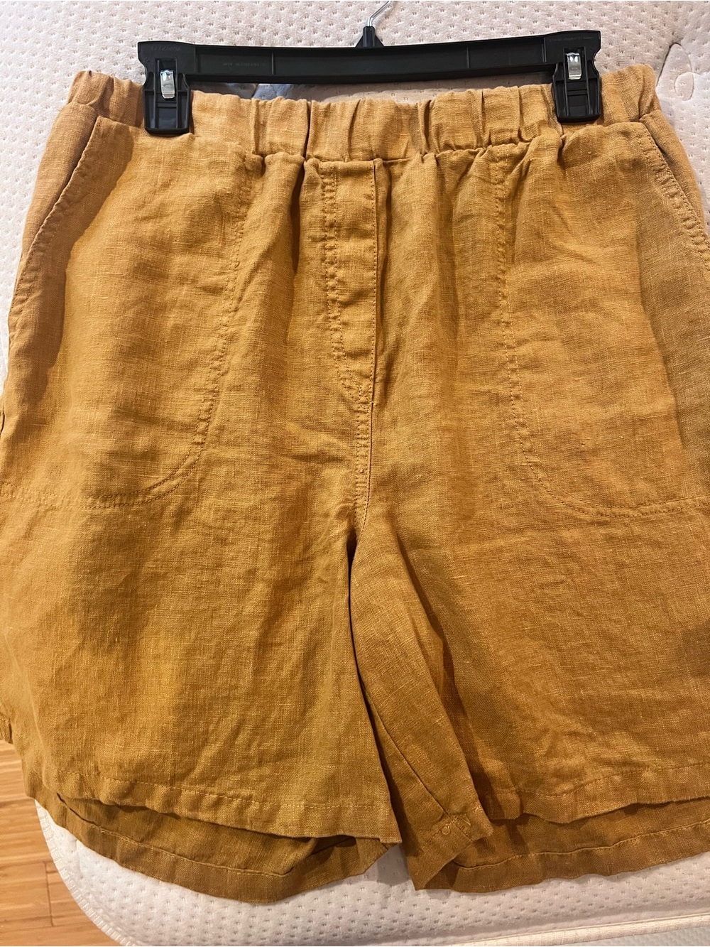 cut loose Mustard Linen Blend Elastic Waist Shorts